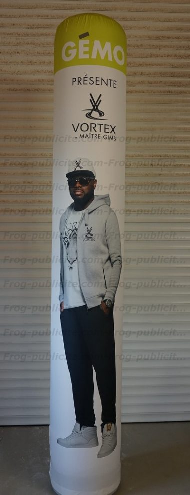 10 colonnes gonflables de 3m pour l'enseigne Gémo