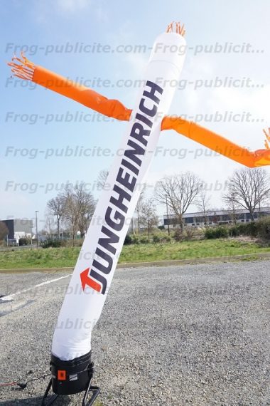 Un skydancer ventilé bicolore pour la société Jungheinrich