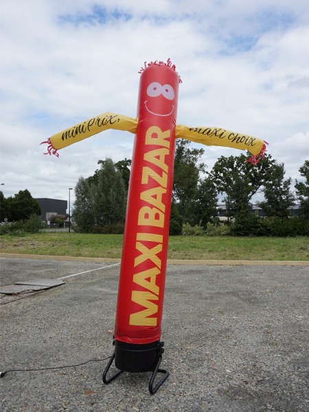 sky-dancers :4 exemplaires pour Maxibazar skydancers auto ventilé 6m maxibazar