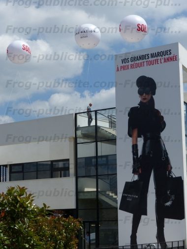 Ballons soldes pour One nations à paris Ballons soldes pour One nations à paris