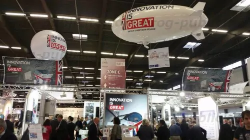 dirigeable radiocommandé pour 640 production