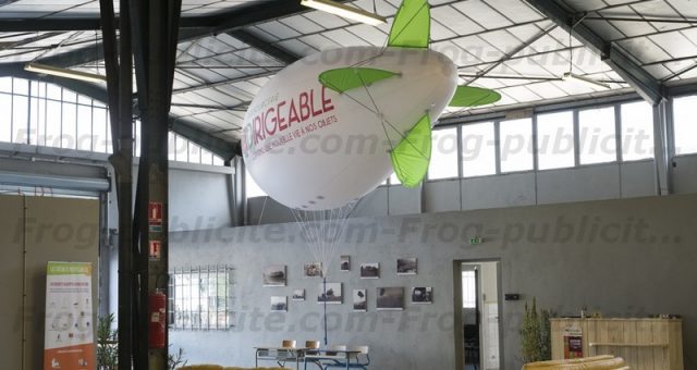 Dirigeable helium de 6m | Ouverture de la Ressourcerie à Aubagne