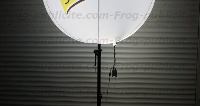 Éclairage de festival original | Offshore à Genval