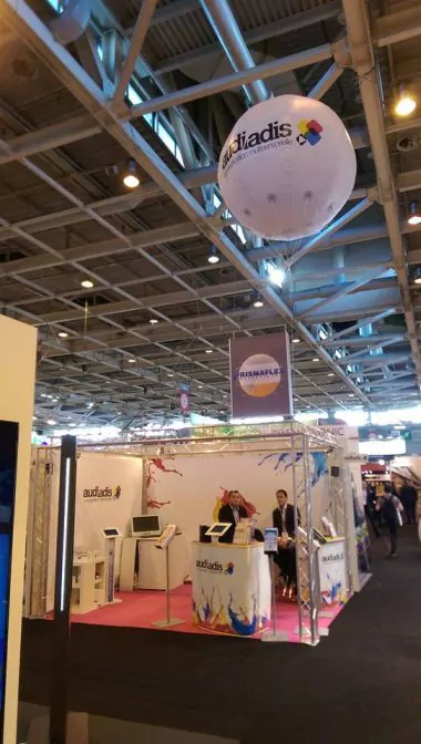 ballon hélium porte de Versailles  audiadis au salon POPAI 2016