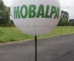 1 ballon sur trépied pour la marque Mobalpa.jpg